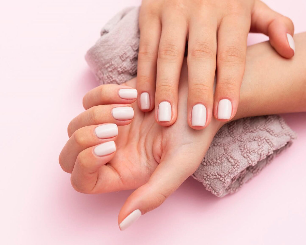 Você sabe como fortalecer as unhas? Descubra aqui!