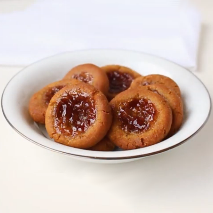 Biscoito com Geleia