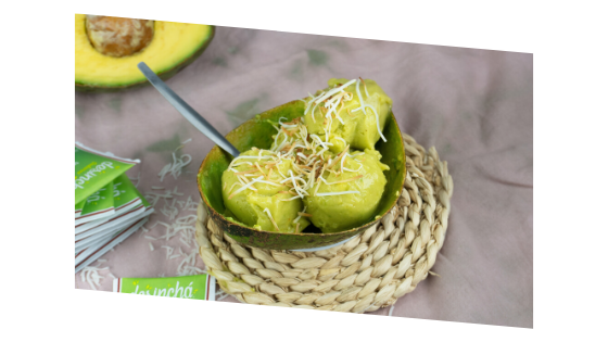 Como preparar sorvete de abacate e banana